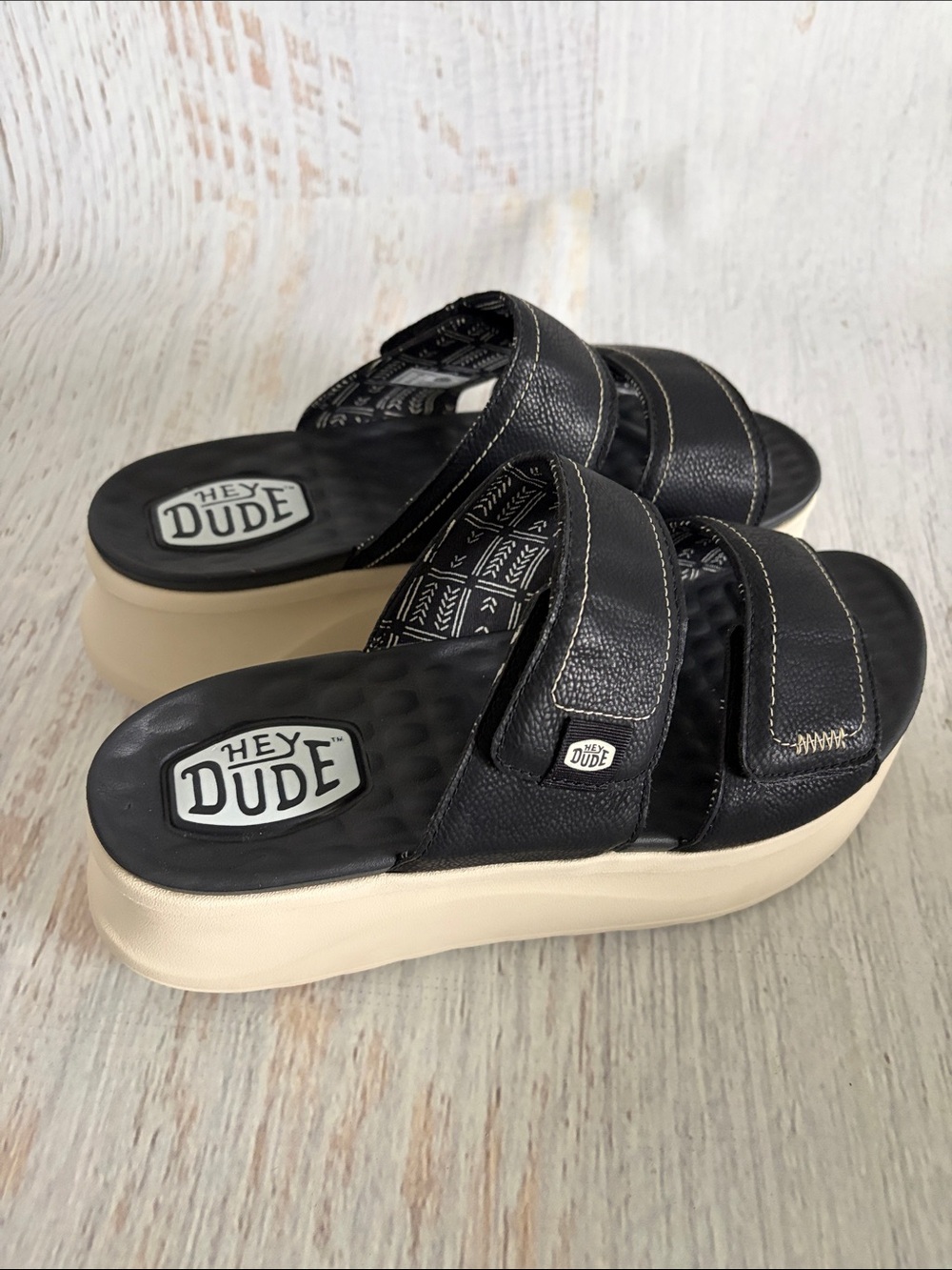 Hey Dude Delray Slide Classic Black Double-Strap (Velcro) with Cream Platform - Picture 3 of 7